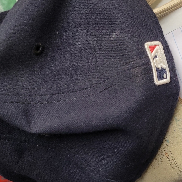 Atlanta Braves New Era 59Fifty Official Baseball Hat Cap Fitted 7 Navy Camo - Picture 2 of 2